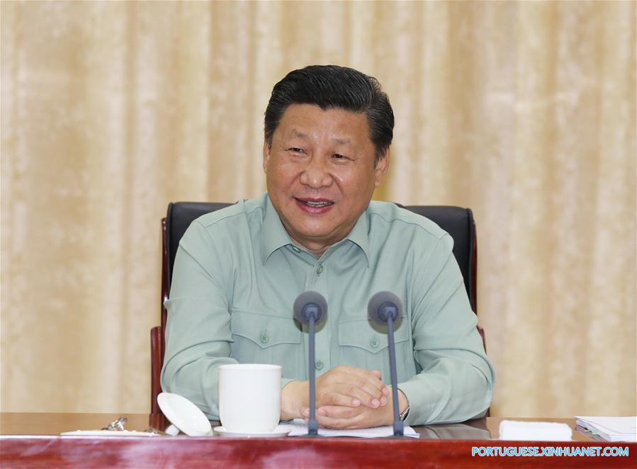 Xi inspeciona Comando do Teatro Sul do ELP e promete construir forte exército