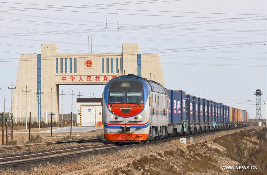 Primeiro trem de carga London-Yiwu com produtos britânicos chega à China