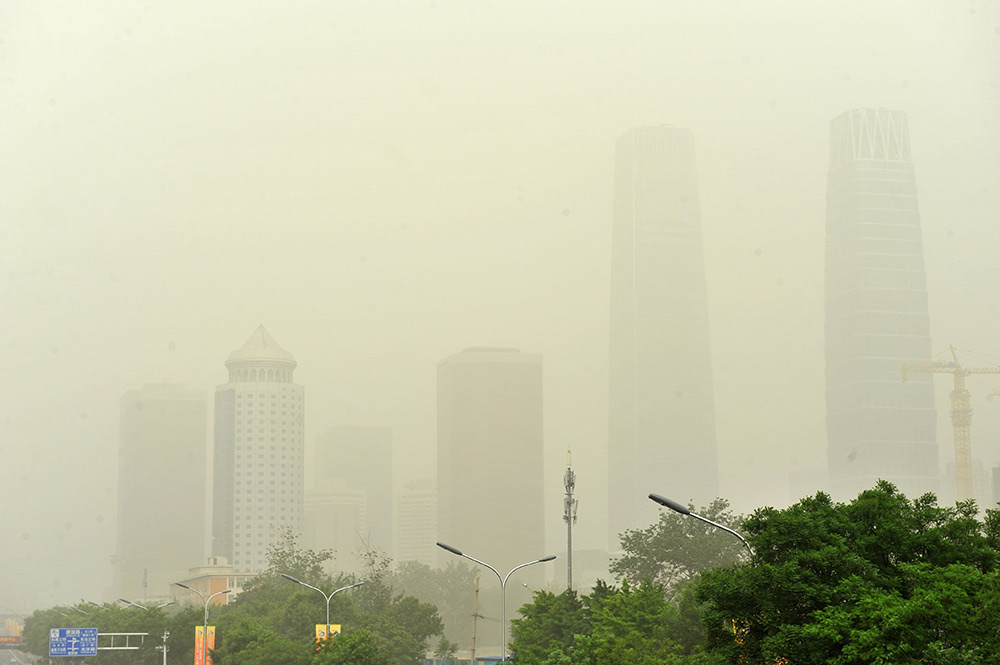 Beijing emite alerta azul para tempestade de areia