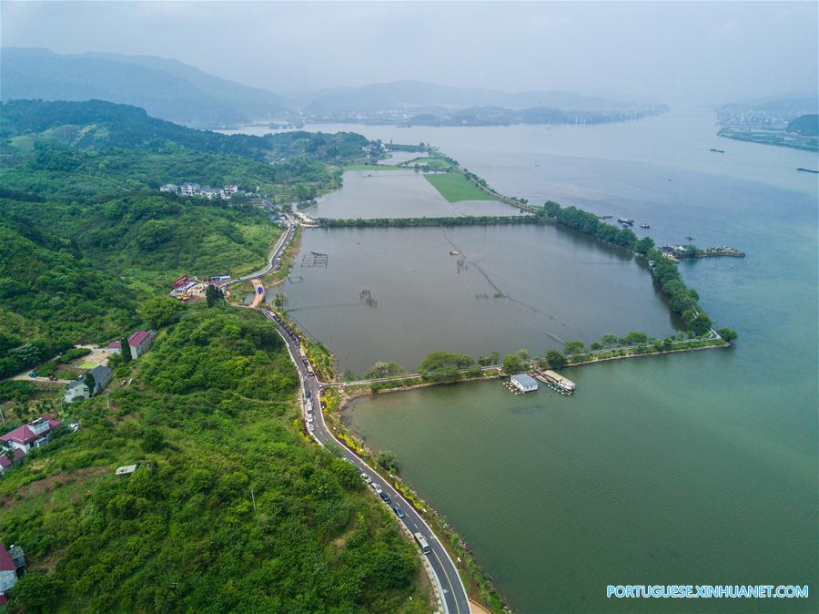 Vista aérea da vila de Sandu em Zhejiang no leste da China