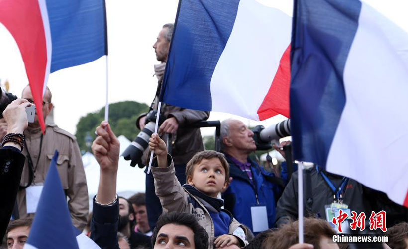 Macron é eleito presidente da França