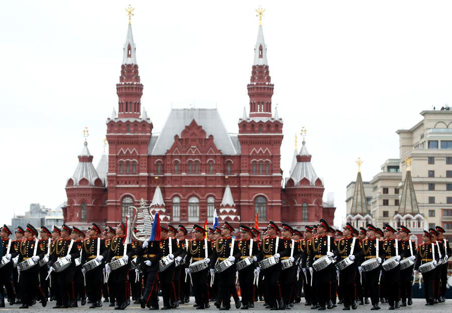 Rússia realiza parada em celebração do Dia da Vitória