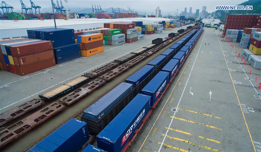 Nova rota sino-europeia de trens de mercadorias com partida em Shenzhen entra em operação