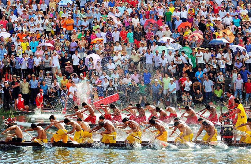 Celebrações do Festival do Barco-Dragão na China registradas em coleção fotográfica