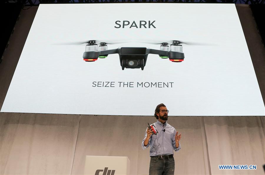 DJI anuncia primeiro drone do tamanho da mão em Nova Iorque