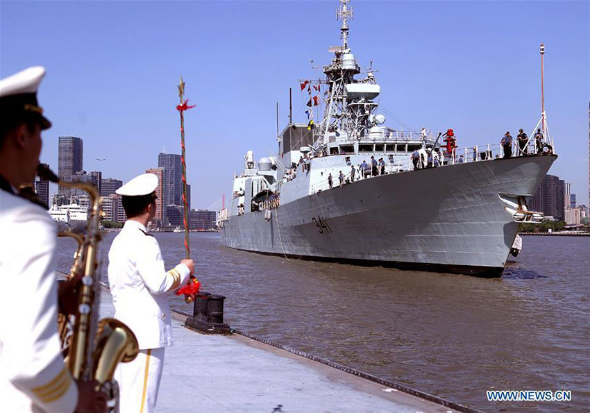 Fragata da marinha canadense HMCS Ottawa chega a Shanghai para visita de sete dias