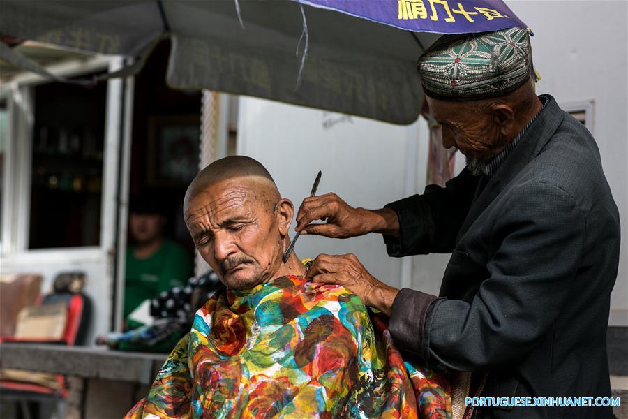 Vida cotidiana em Kashgar no noroeste da China