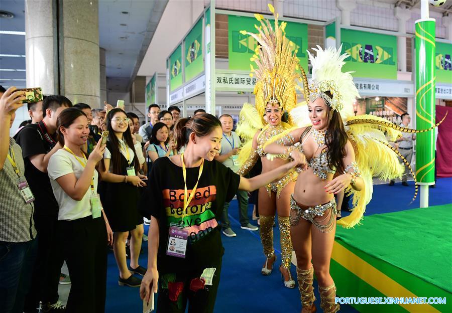 Exposição Internacional da Rota da Seda 2017 é realizada no Shaanxi no noroeste da China