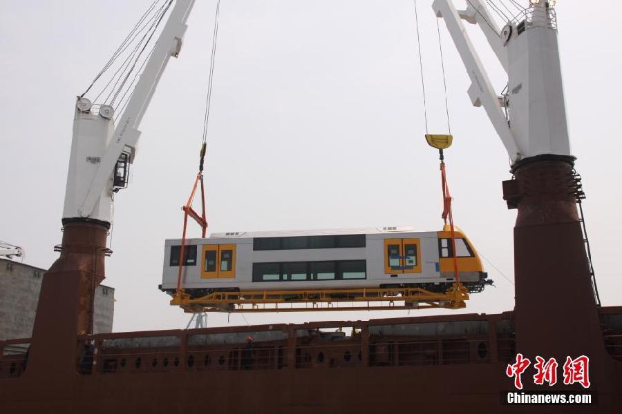 Equipamentos ferroviários chineses tornam-se “cartão-de-visita” da China