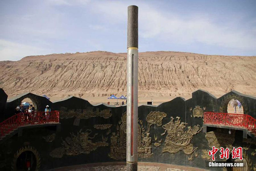 Onda de calor em Xinjiang faz termômetros dispararem acima de 45℃