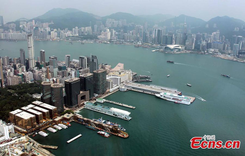 Hong Kong supera barreira dos 1300 arranha-céus