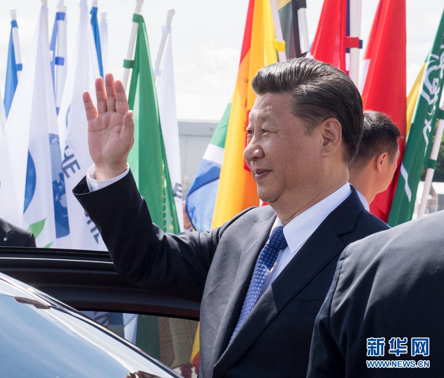 Xi Jinping chega a Hamburgo para participar na Cúpula do G20
