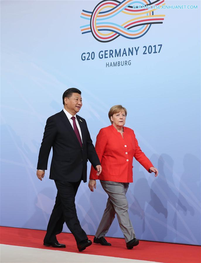 Xi pede ao G20 que defenda economia mundial aberta e fomente novos motores de crescimento
