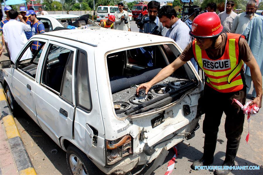 Dois agentes de segurança são mortos em atentados suicidas no noroeste do Paquistão