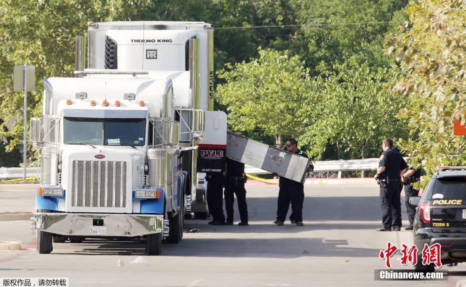 Encontrados oito corpos em caminhão que transportava imigrantes ilegais nos EUA