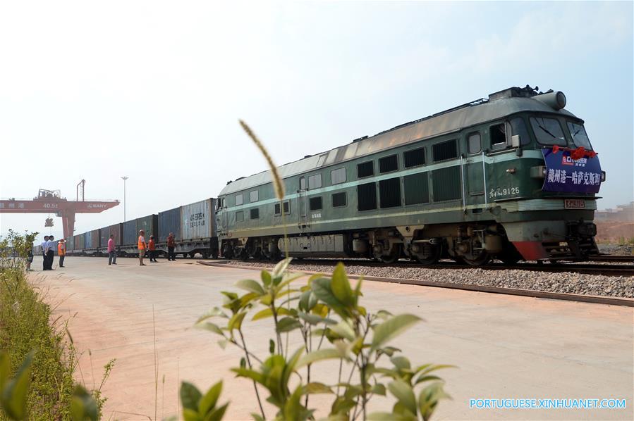Serviço de trem de carga é lançado entre Ganzhou e Cazaquistão