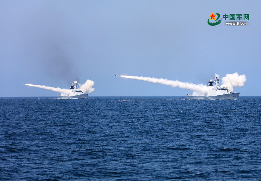 Marinha Chinesa realiza exercícios militares