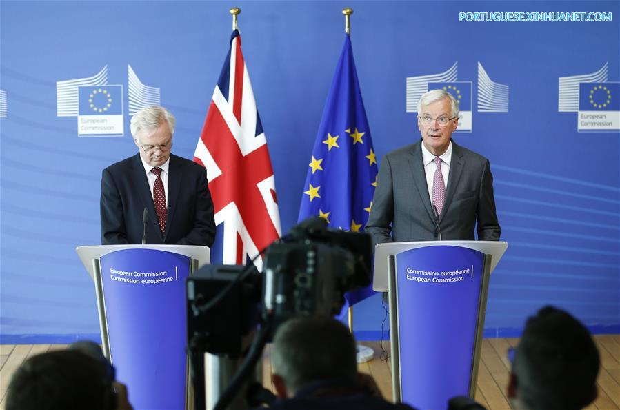 UE pede mais clareza enquanto Reino Unido busca flexibilidade antes do início da 3ª Rodada da Brexit