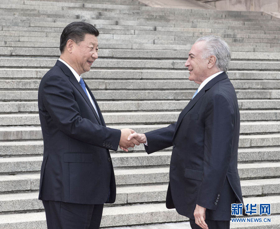 China e Brasil assinam 14 acordos de cooperação