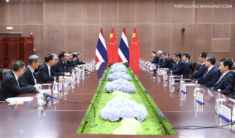 Presidente chinês promete intensificar cooperação com Tailândia