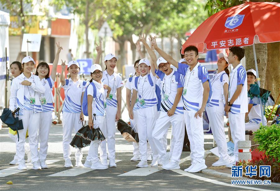 Sucesso da organização da Cúpula do BRICS em Xiamen deve-se também à participação dos voluntários