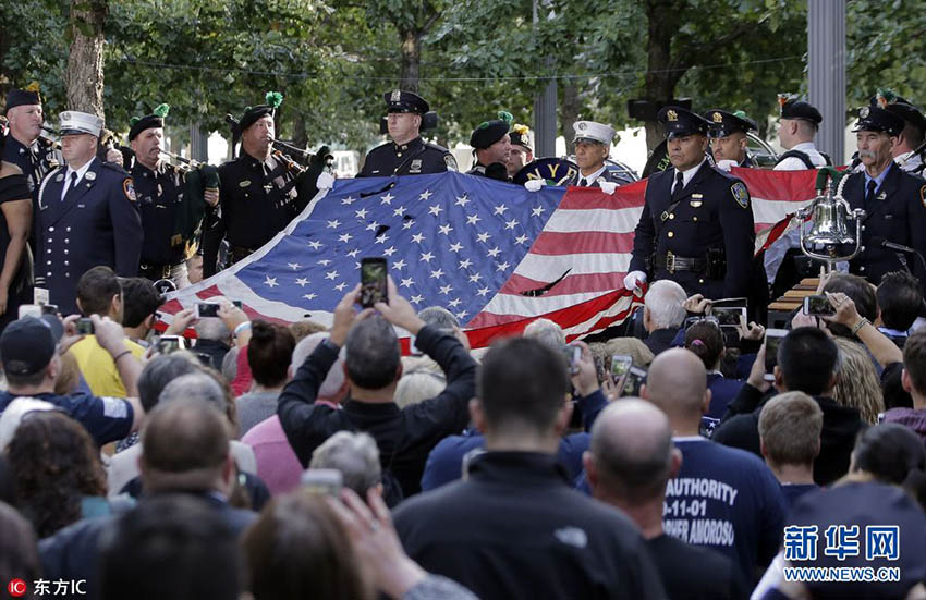 Homenagens prestadas às vítimas do ataque 11 de setembro em Nova Iorque