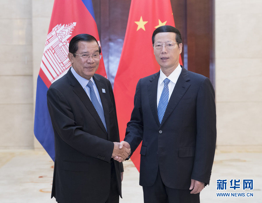 Vice-premiê chinês reúne-se com líderes de membros da ASEAN