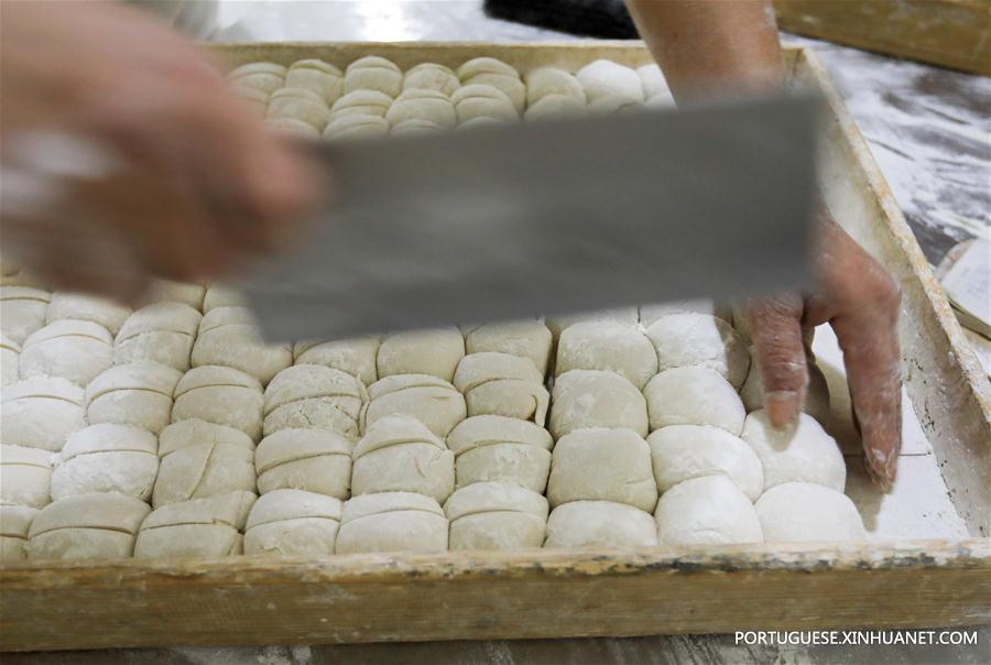 Baoning: Pão doce cozido no vapor, patrimônio cultural de Sichuan