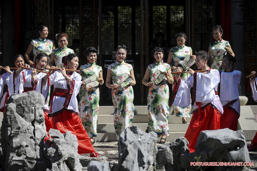 Festival da Lua é celebrado no Jardim dos Acadêmicos Chineses em Nova York