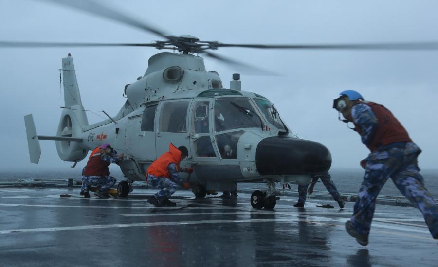 China e Rússia concluem exercício naval conjunto