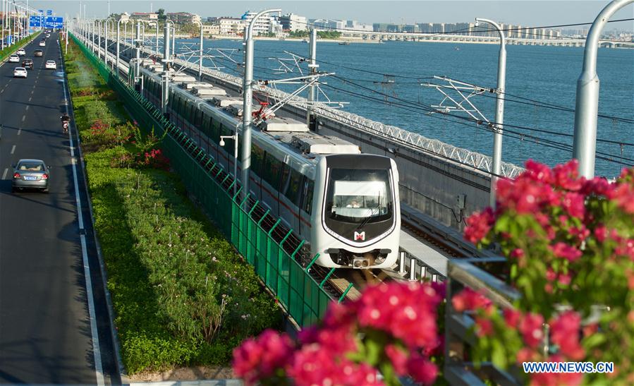 Metrô com vista para o mar completa fase de teste em Xiamen