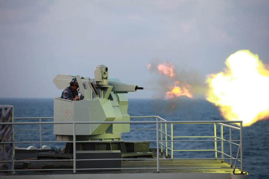 27ª Frota naval de escolta chinesa executa missão no Golfo de Aden