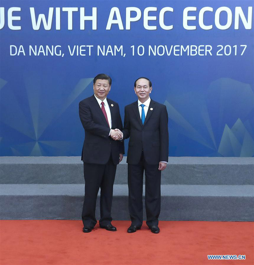 Xi Jinping participa de diálogo com representantes do Conselho Consultivo de Negócios da APEC