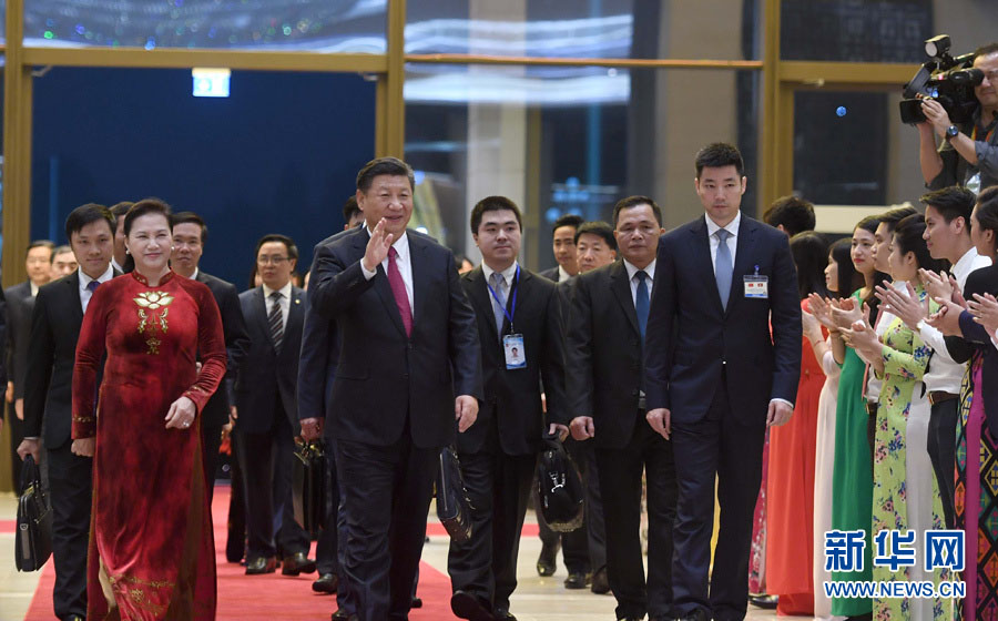 Xi pede que órgãos legislativos da China e Vietnã promovam intercâmbios em todos os níveis