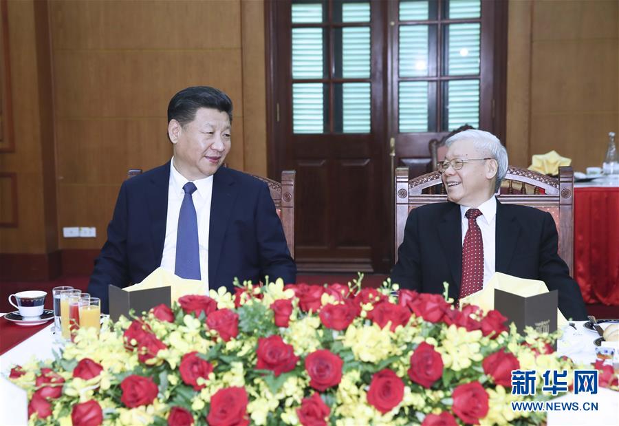 Presidente chinês elogia laços sólidos entre China e Vietnã