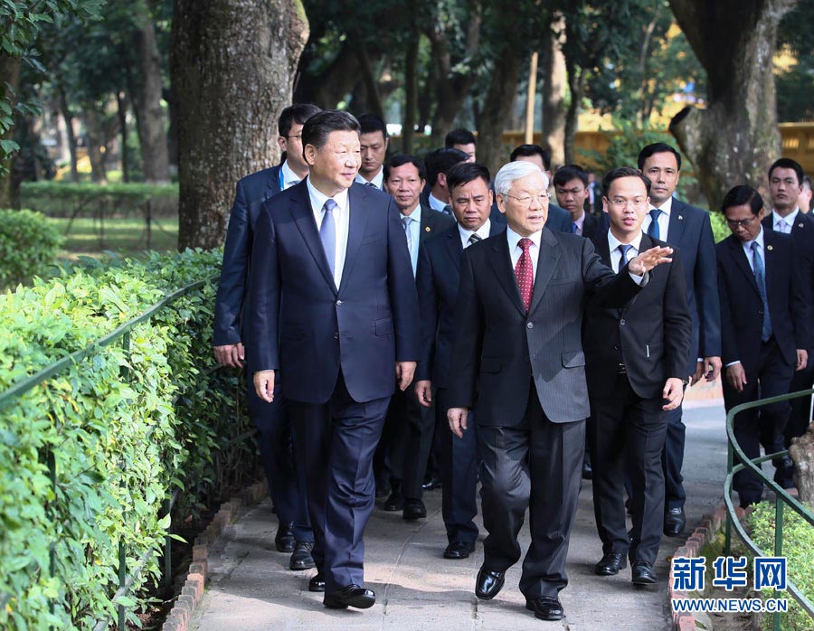 Presidente chinês elogia laços sólidos entre China e Vietnã