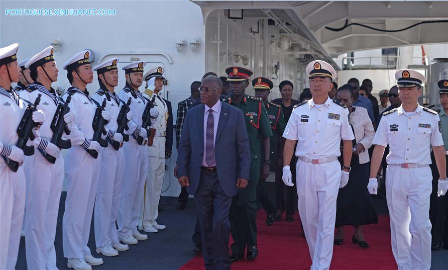 Navio-hospital naval chinês Arca da Paz conclui missão humanitária na Tanzânia