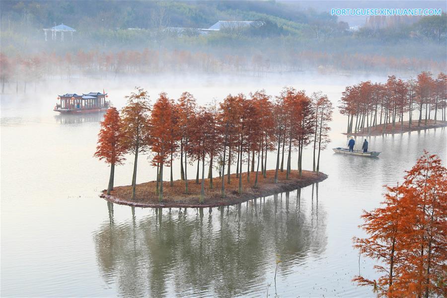 Paisagem do lago Tianquan em Jiangsu