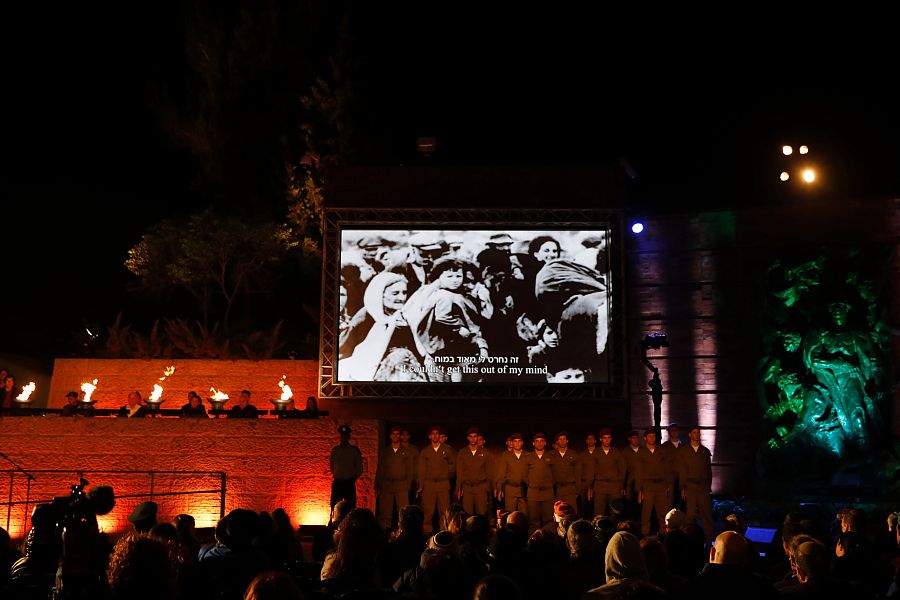 Memoriais: Homenagens aos heróis e mártires da Segunda Guerra Mundial