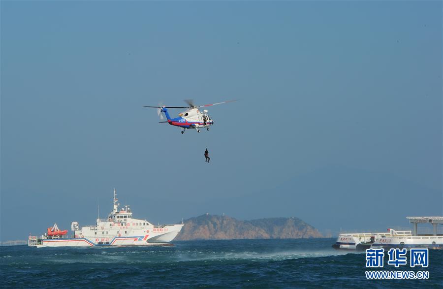 China realiza patrulha conjunta no Mar do Sul