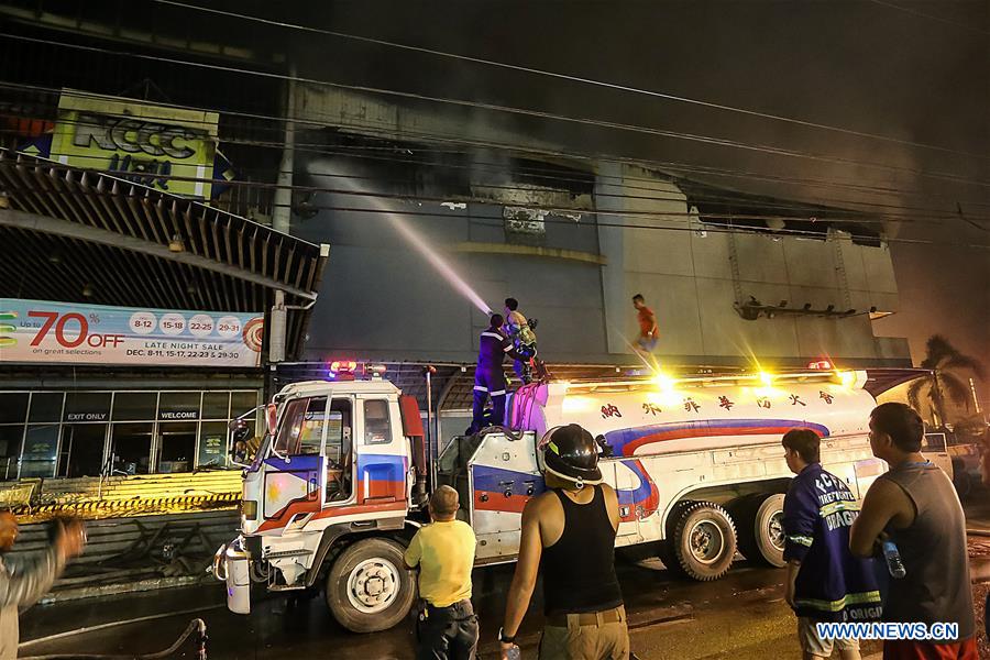 Incêndio mata 37 pessoas nas Filipinas