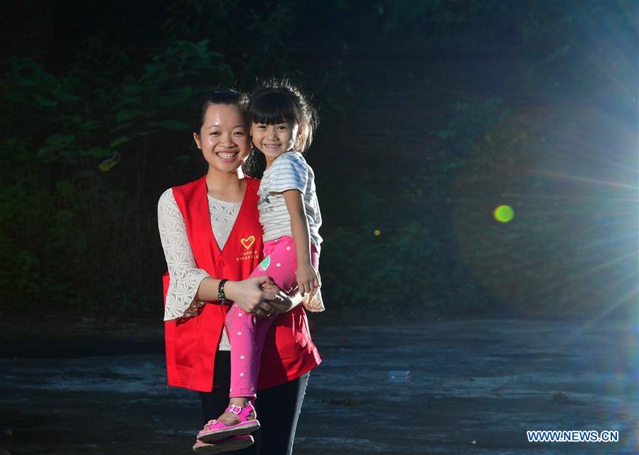 Galeria: Trabalhos de combate à pobreza em Guangxi