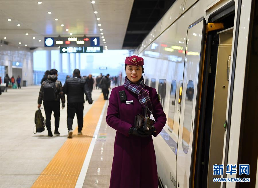 Trem-bala Shijiazhuang-Jinan entra em circulação