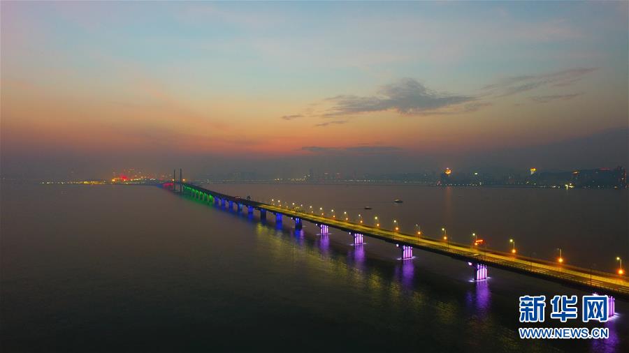 Ponte marítima mais longa do mundo está quase pronta