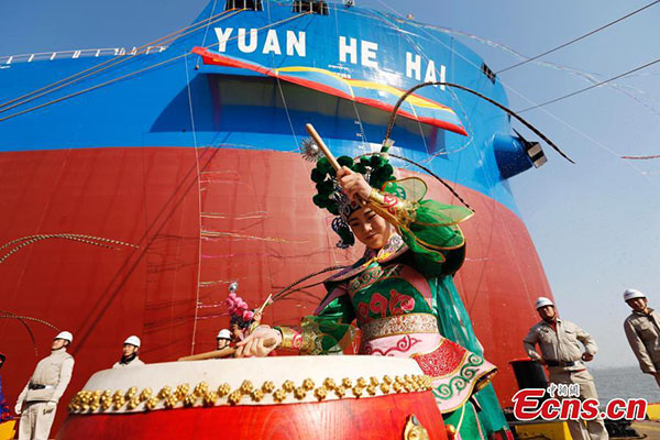 Maior cargueiro de minério do mundo de segunda geração entregue em Shanghai