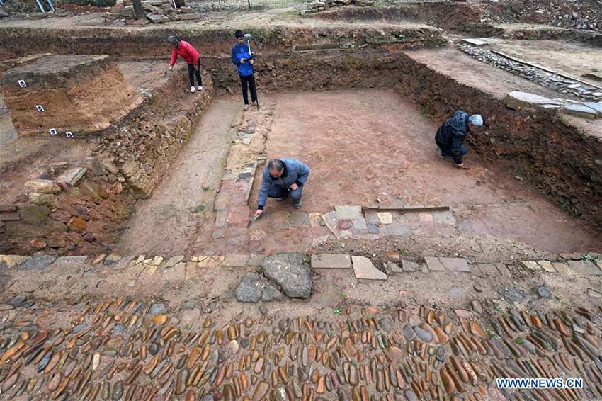 Escavação confirma ruínas do maior templo taoísta da China