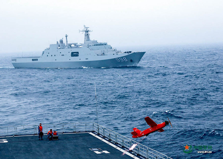 Frota da Marinha Chinesa realiza exercício militar