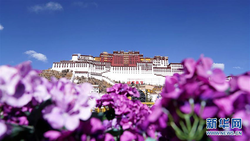 Tibete promove turismo local através da entrada gratuita em vários pontos turísticos