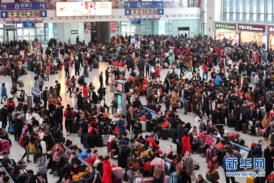 China: Novo pico de viagens no regresso do feriado do Festival da Primavera