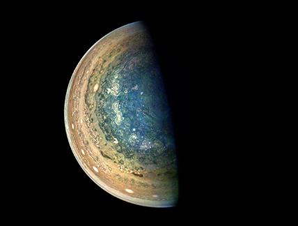 NASA compartilha imagens únicas do Pólo Sul de Júpiter